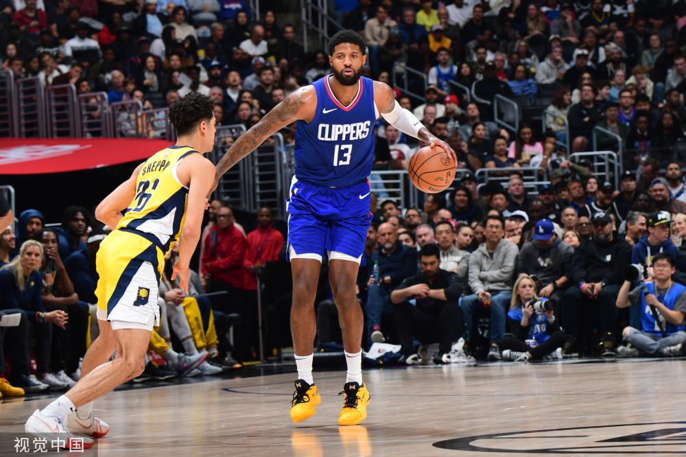 尔和乌尔比 尔和乌尔比